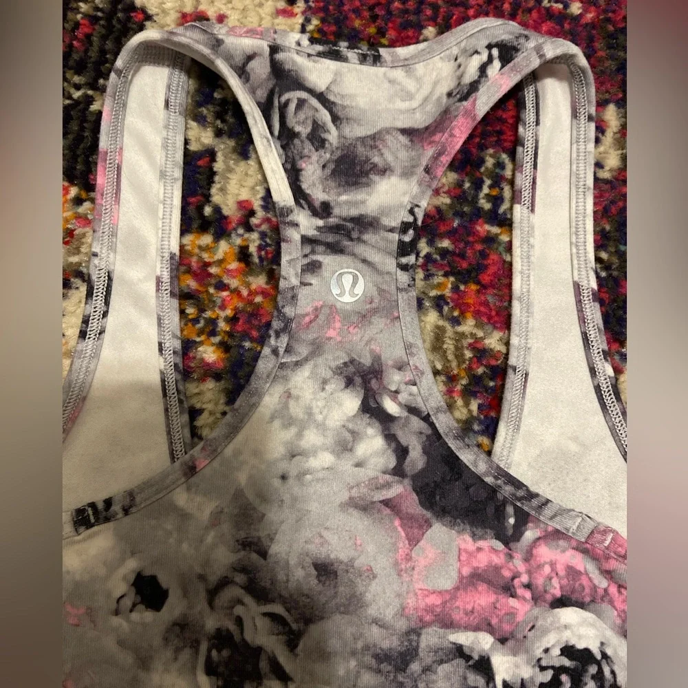 Lululemon Razor Back Tank - Picture 3 of 3